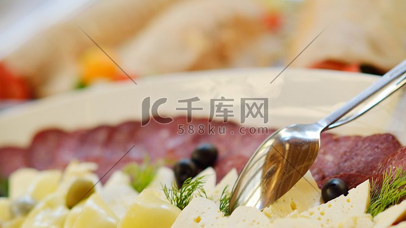 揭秘小型超市食品批发流程，掌握这几点轻松选好货